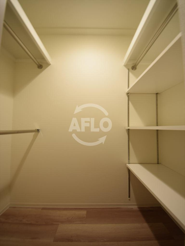アーバネックス本町の収納|アーバネックス本町　ウォークインクローゼット