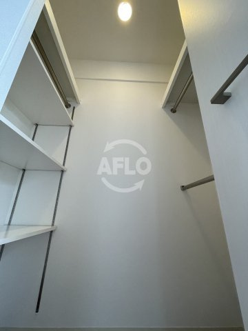アーバネックス本町の収納|アーバネックス本町　ウォークインクローゼット