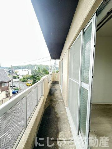 メゾングランシャリオのバルコニー