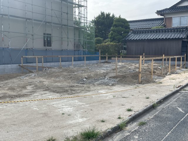 出雲市浜町第1　１号棟の駐車場