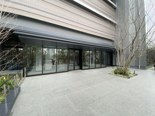 【エントランス】