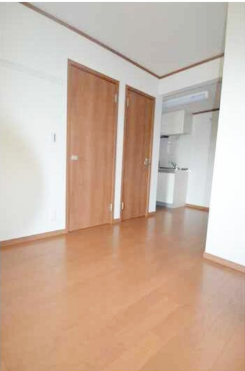 ラ・フォーレ皇山の居間・リビング