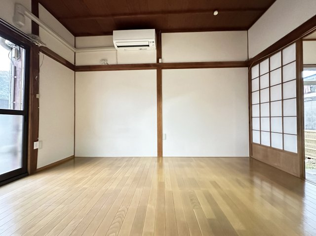 高知市天神町の一戸建ての洋室