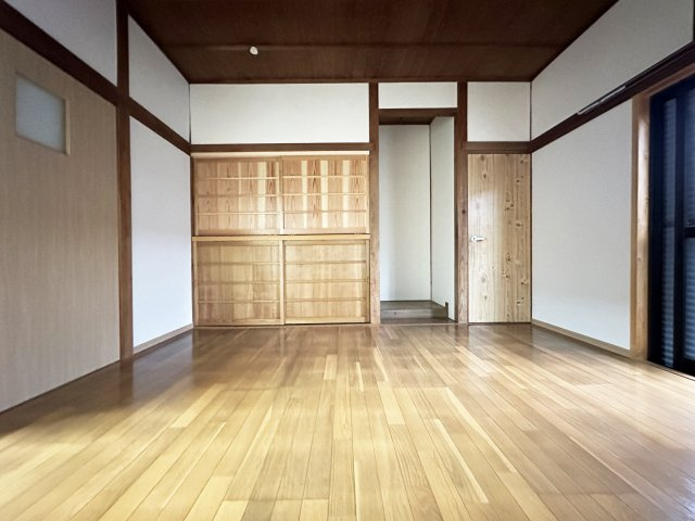 高知市天神町の一戸建ての内装
