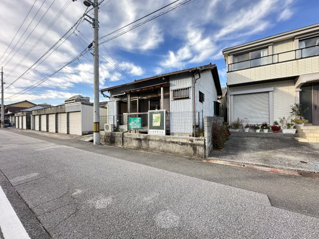 高知市天神町の一戸建ての外観