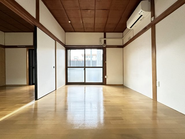 高知市天神町の一戸建ての洋室