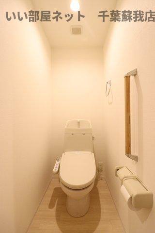 ポンデザールのトイレ|落ち着いたトイレです