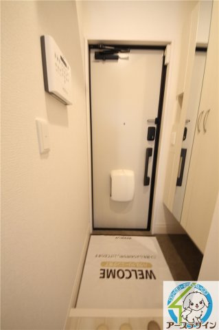 ルートサンヨウの玄関