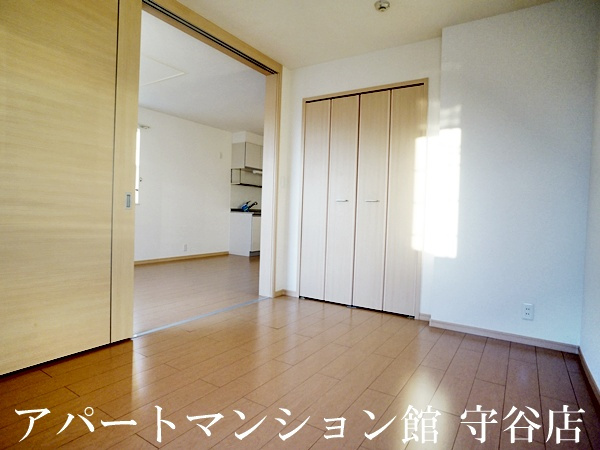 プラウドの内装|反転です