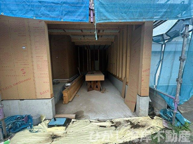 茅ケ崎市南湖５丁目　新築戸建　B棟の駐車場|7月30日撮影　工事中　駐車スペース