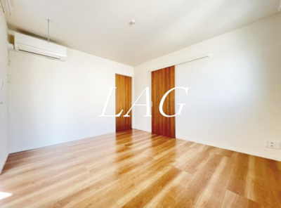 【居間・リビング】 | プラージュ | 洋室のお部屋です。
