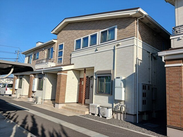 エスポア　Ａ棟の外観