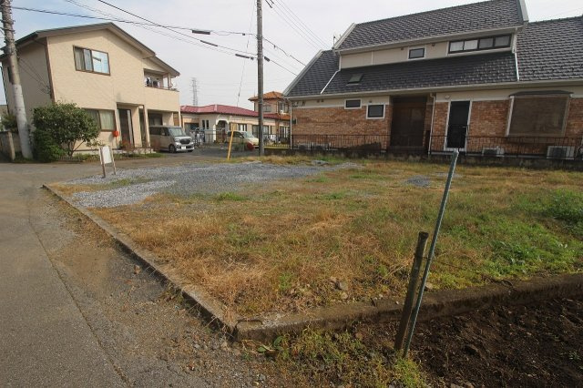 小山市粟宮の外観|西から（2021年１１月撮影）
