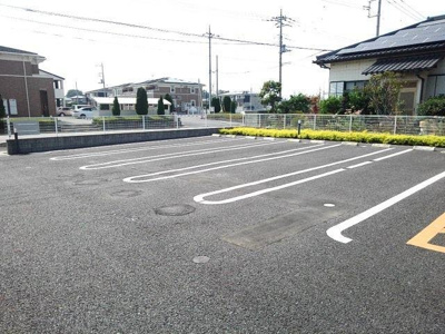 【駐車場】 | エレガンシアＨ