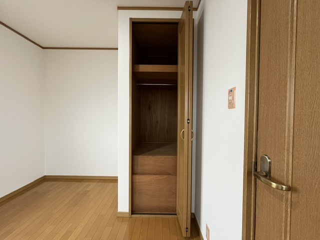 北野田貸家の収納