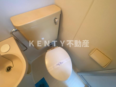 【トイレ】 | ハイツレイメイ２２ | 落ち着いた色調のトイレです