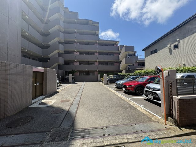 サンヴェール藤沢の駐車場
