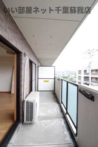 ゼファーシャン・ティオン蘇我壱番館 のバルコニー|バルコニー付きです