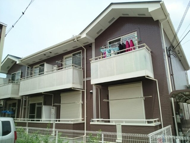 シャン・ノールⅡの外観