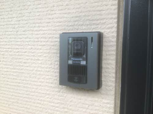 チェリー・ヒルズ Ａの玄関