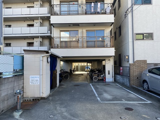 ITRマンションのエントランス