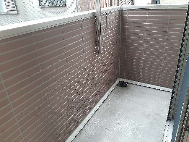 ファミ－ユ　メゾンのバルコニー