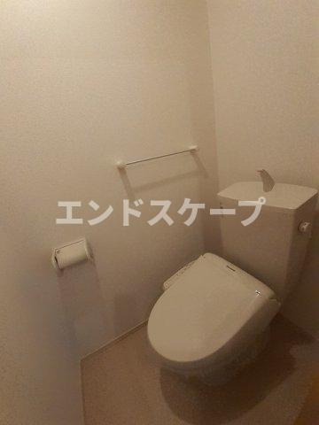 ラコルタのトイレ|高崎、前橋のお部屋探しはエンドスケープまで！お客様の理想お聞かせ下さい♪