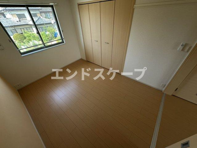 ラコルタの駐車場|高崎、前橋のお部屋探しはエンドスケープまで！お客様の理想お聞かせ下さい♪