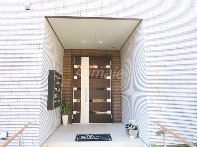 Ｇａｔｏｓ　ｃａｓａ’ｓのエントランス|こちらが入口です☆