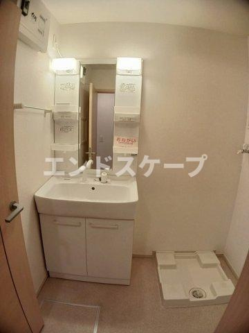 リュブミラーカ　Ⅲの洗面所|高崎、前橋のお部屋探しはエンドスケープまで！お客様の理想お聞かせ下さい♪
