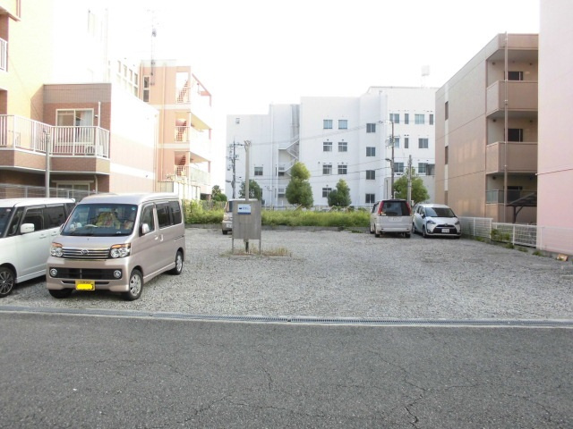NALU第一パーキング