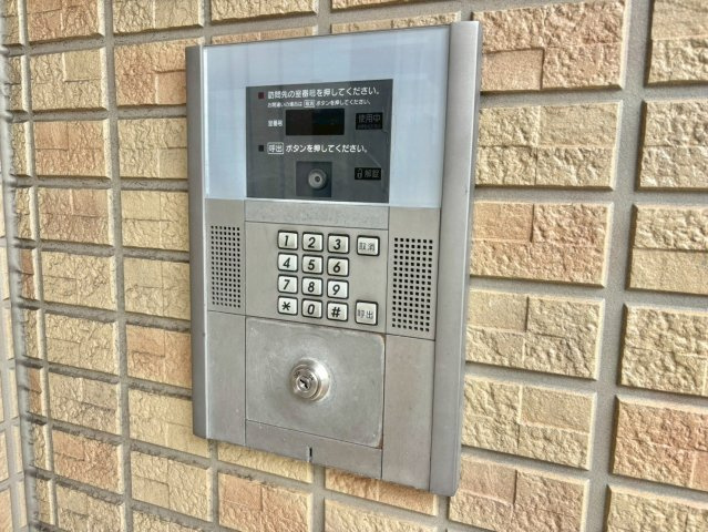 セジュール白浜　B棟のエントランス