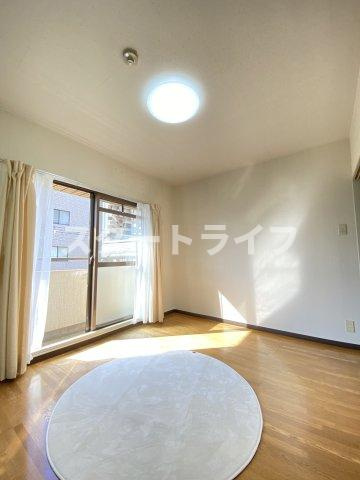 大阪市淀川区木川東１丁目の賃貸マンションの設備