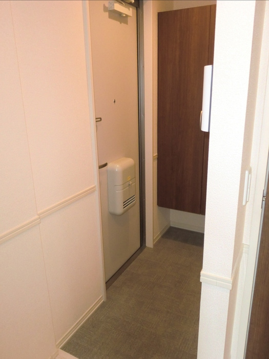 Ｄ－ｒｏｏｍ松葉の玄関