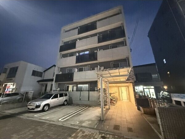 AXIA八熊の外観