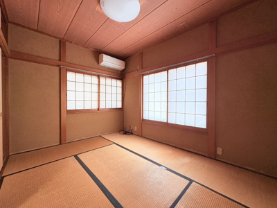【和室】 | 大北山原谷乾町　中古戸建 | リビングの隣に落ち着く和室