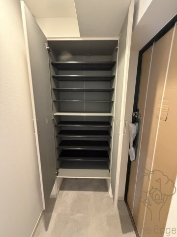 スプランディッド梅田WESTの玄関