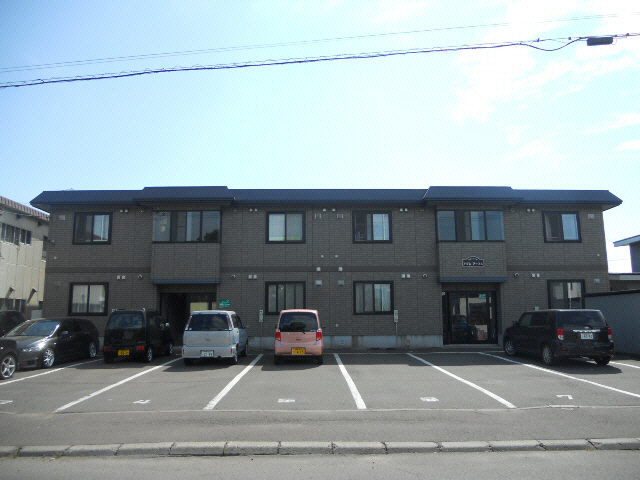 アグレアーブルの駐車場
