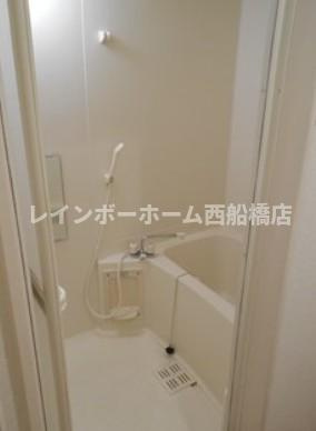 ミリアビタNO.13の浴室