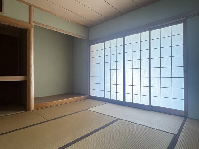 丸亀市中津町　戸建の和室