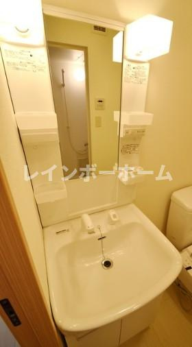 JCアベニューみずほ台の独立洗面台
