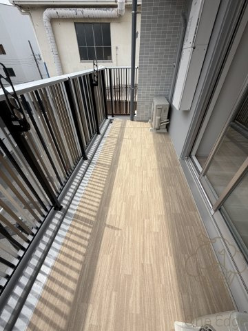スプランディッド梅田WESTのバルコニー