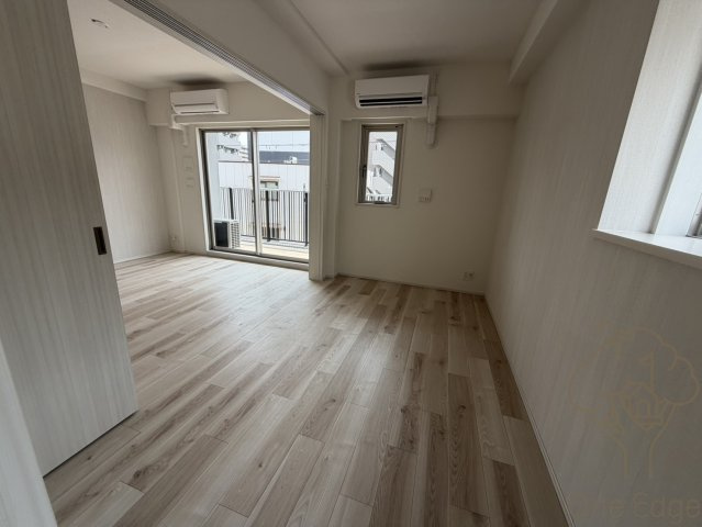 スプランディッド梅田WESTの寝室