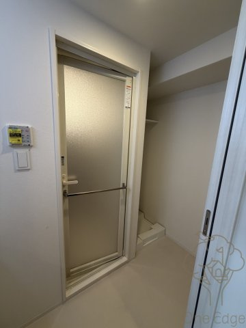 スプランディッド梅田WESTの洗面所