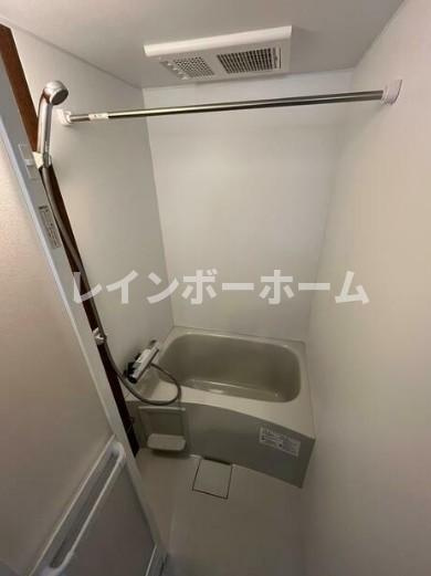 レグノテラス竹ノ塚の浴室