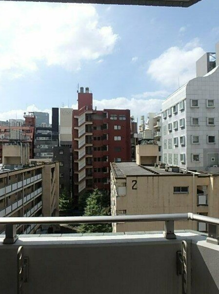 ガーラ・ステーション新宿御苑前の展望