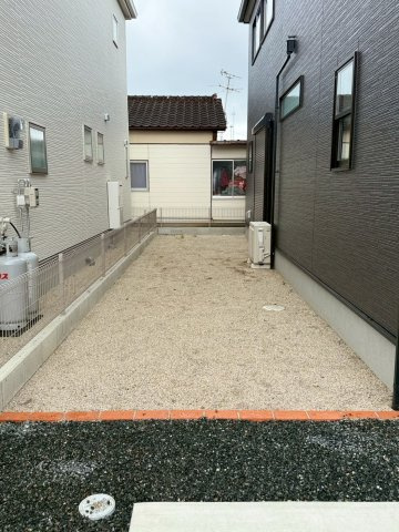 リーブルガーデン／南区野口1丁目／2号棟の庭