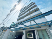 【周辺】 | ロワールマンション周船寺☆仲介手数料無料☆ | 駅からほどよく離れた住宅街に位置しており、駅近ならではの利便性を享受しつつ、夜は静かで落ち着いた環境のなかで快適に暮らすことができます。