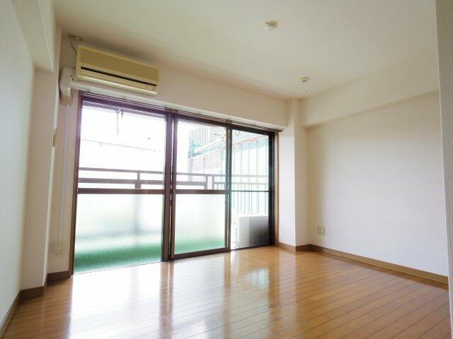 【参考写真】エアコン１基