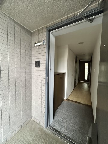 北柏パークホームズ参番館の玄関|きれいで十分なスペースの玄関です